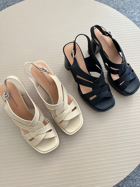 Ladies Criss Cross Straps With Buckle strap